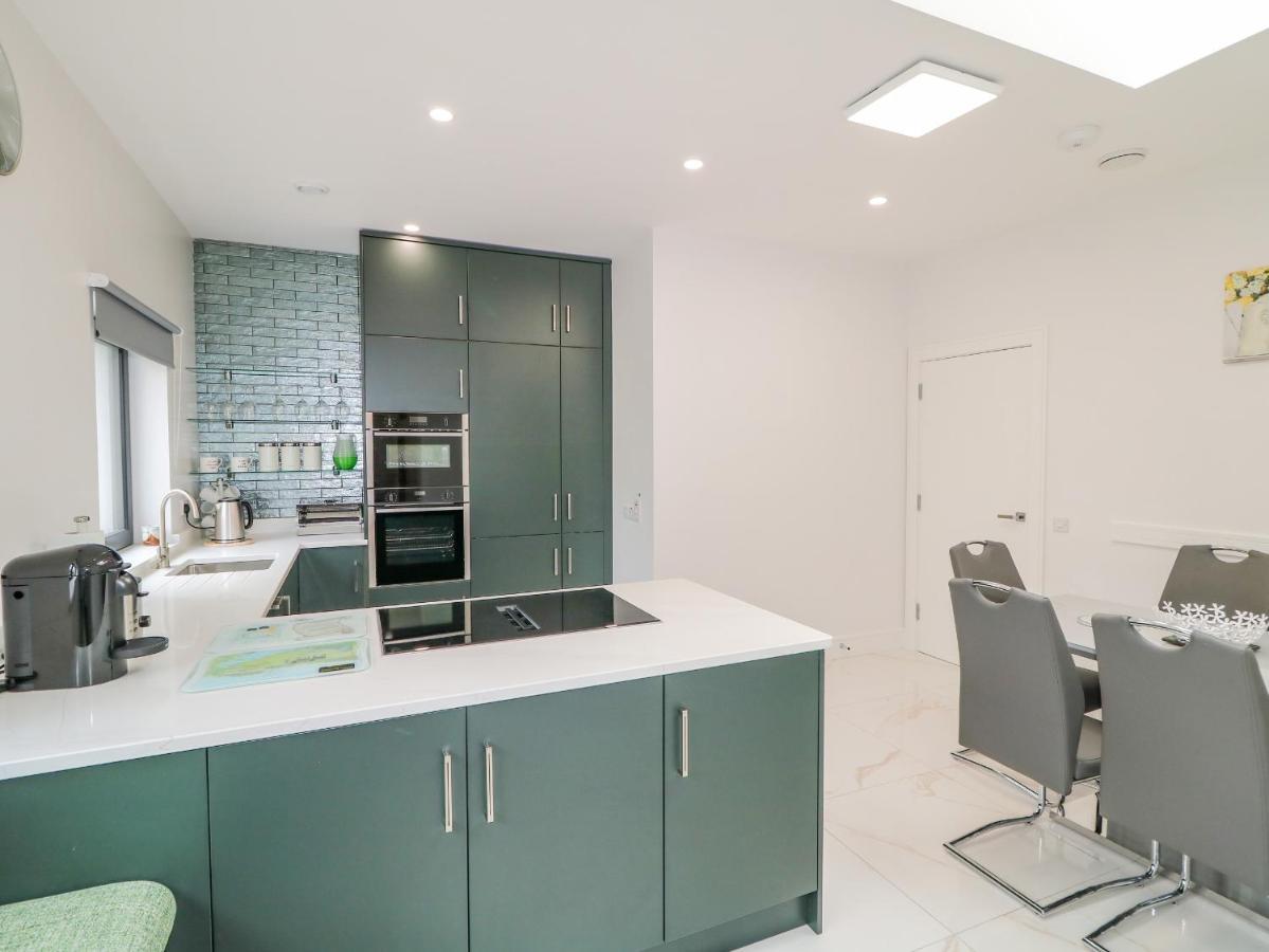 Wee Andy'S Villa Buncrana Ngoại thất bức ảnh