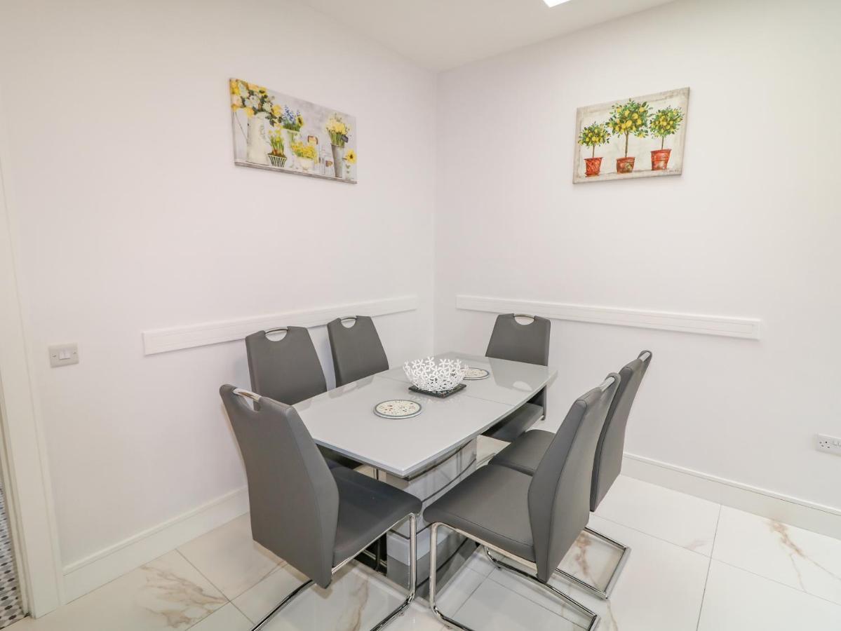 Wee Andy'S Villa Buncrana Ngoại thất bức ảnh